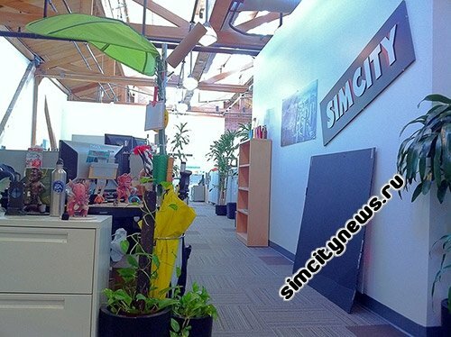 Студия Maxis